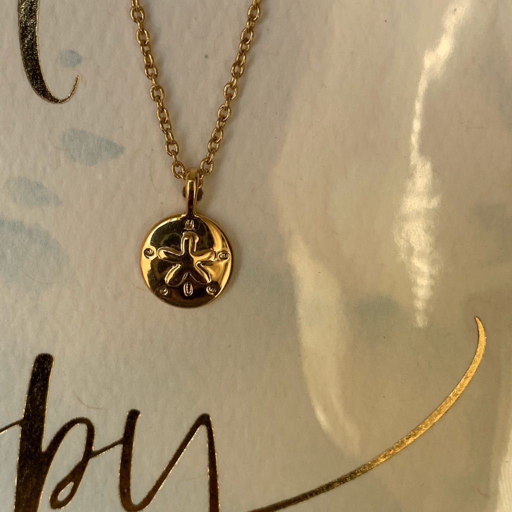 Hallmark 14k Gold Plated Gather Happy Moments Necklace 25$